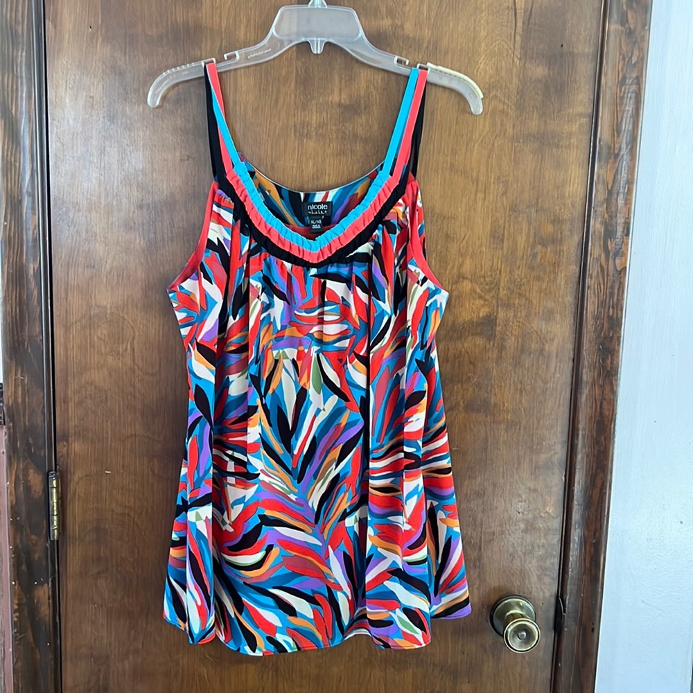 Cute floral tank